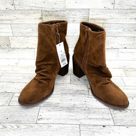 NWT Women's Universal Thread Size 9 Brown Ankle Booties Side Zip 3" Block Heels - Picture 1 of 11
